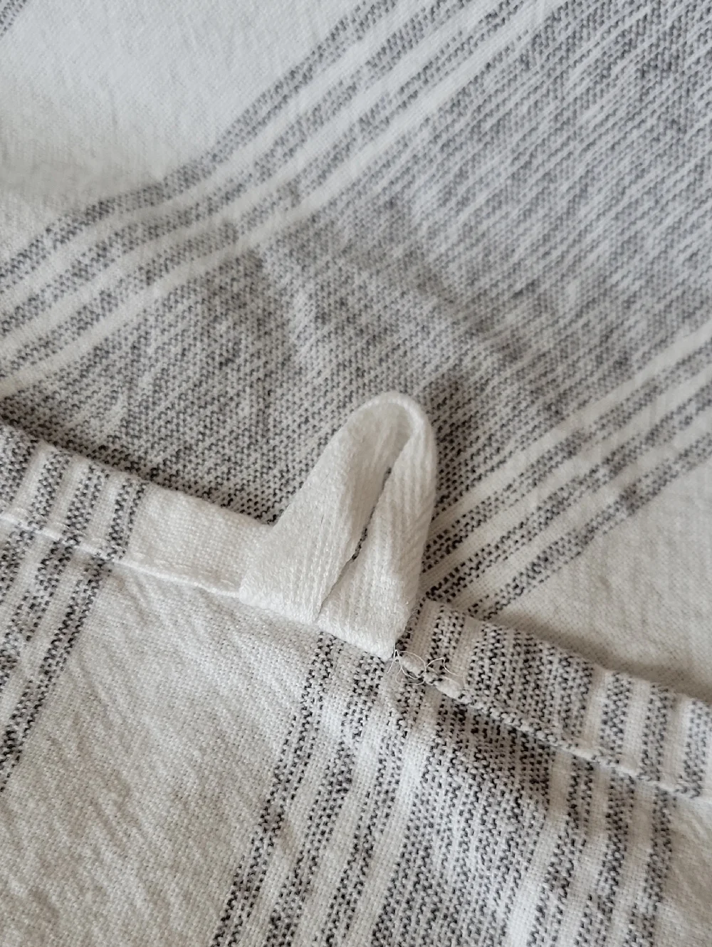 N/A neutral white